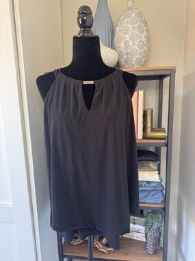 White House Black Market Black Flowy Top w/Silver Metal Keyhole Detail - Size XL